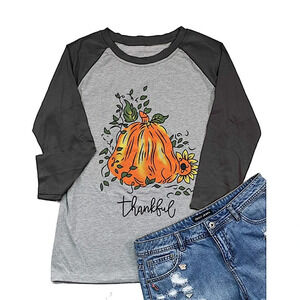 Thankful Thanksgiving Women’s top